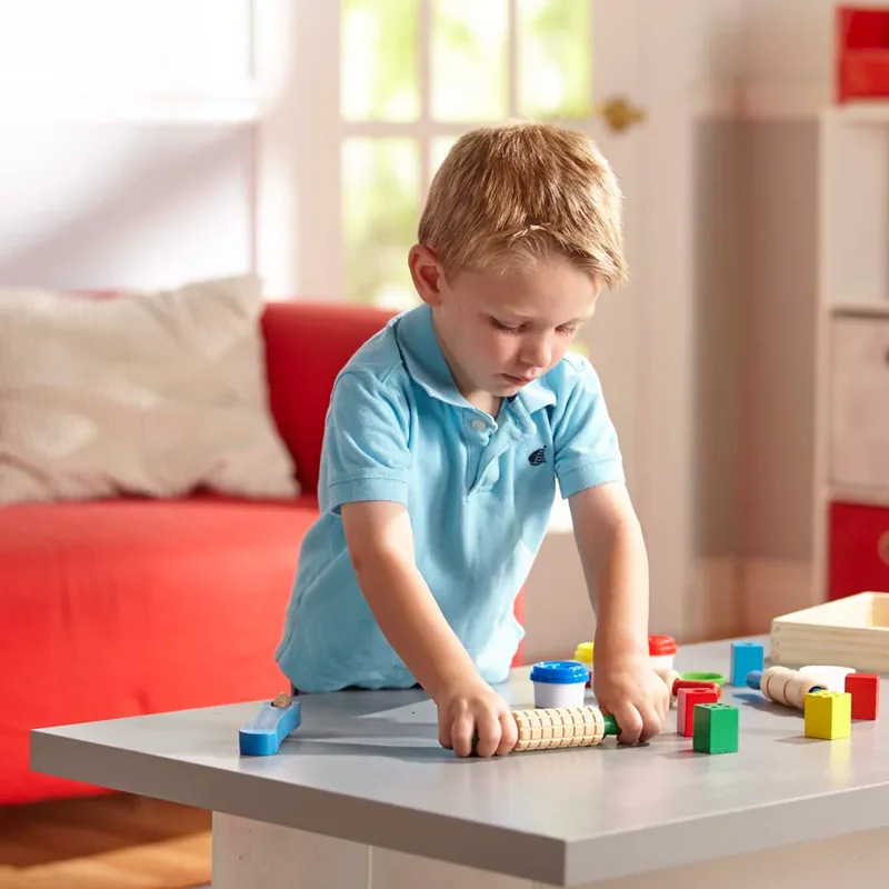 Melissa & Doug Created by Me! Shape, Model & Mold Modeling Dough Craft Kit